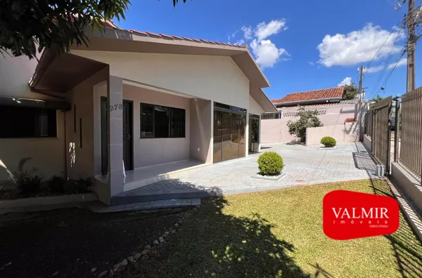 À VENDA CASA NO SAMBUGARO 