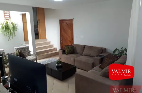 À VENDA NO LA SALLE