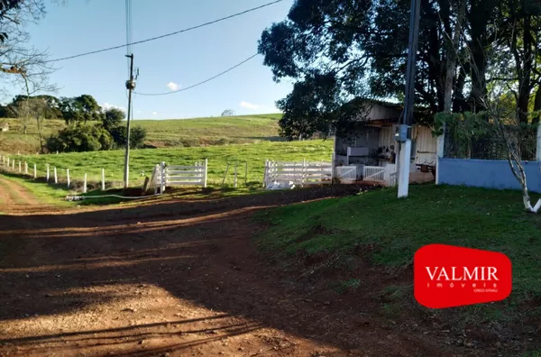 À VENDA EM MANGUEIRINHA 