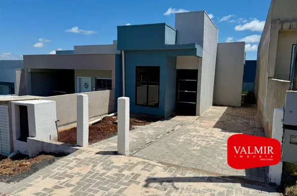 À VENDA CASA NO BAIRRO FRARON 