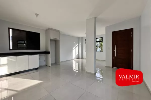 À VENDA NO JARDIM PRIMAVERA