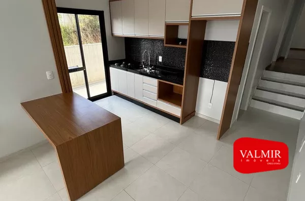 CASA RESIDENCIAL - BAIRRO FRARON