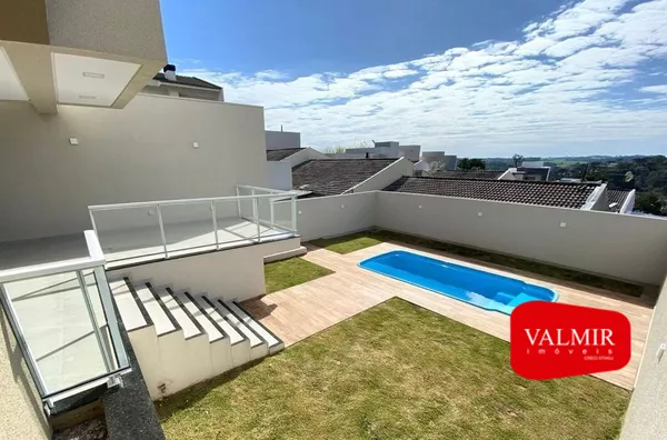 À VENDA CASA NO SÃO FRANCISCO - LOTEAMENTO PELOSO