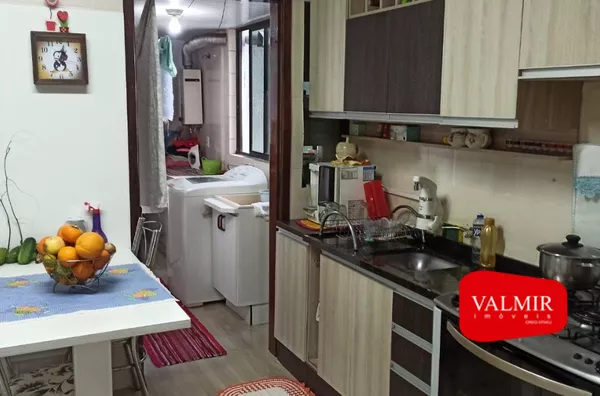 À VENDA NO CENTRO - EDIFÍCIO RESIDENCIAL VERISSIMO RIZZI