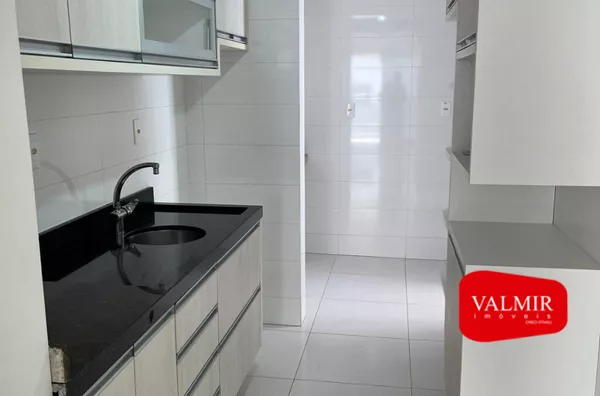 À VENDA NO CENTRO - EDIFÍCIO RESIDENCIAL PIO XII