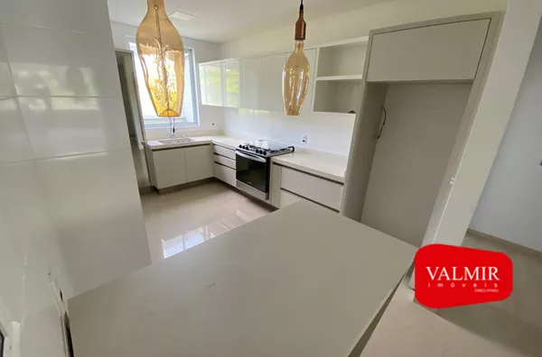 PARA LOCAÇÃO NO VILA ISABEL - EDIFÍCIO RACHEL DE QUEIROZ