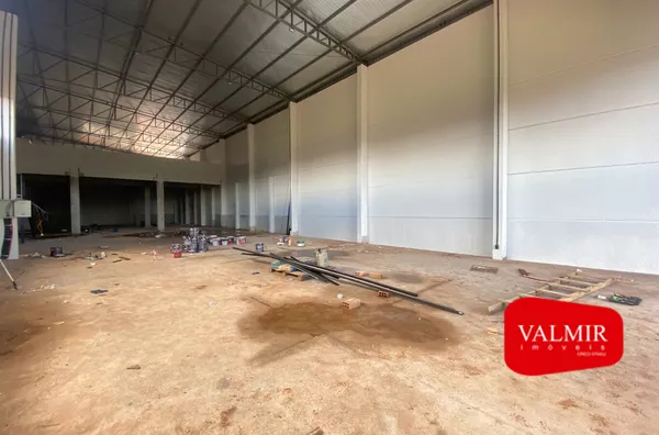 PARA LOCAÇÃO EM ITAPEJARA D'OSTE - COMERCIAL