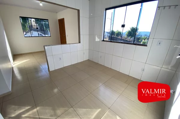 CASA RESIDENCIAL - BAIRRO FRARON