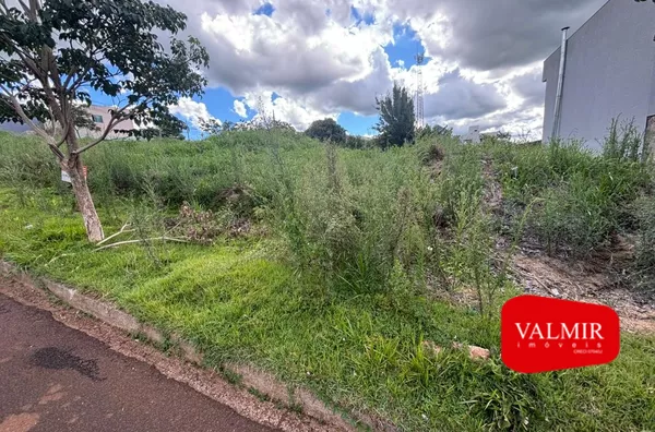 À VENDA NO PINHEIRINHO