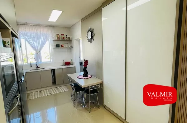 À VENDA COBERTURA MOBILIADA ED. RACHEL DE QUEIROZ 