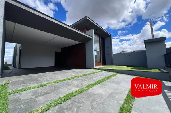 À VENDA CASA TÉRREA DE ALTO PADRÃO - MENINO DEUS 