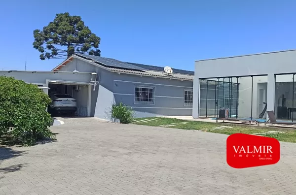 À VENDA NO BAIRRO SANTO ANTONIO