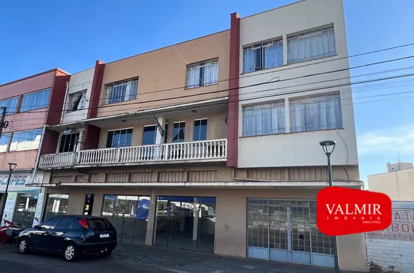 À VENDA NO BAIXADA - EDIFÍCIO NELSON ATILIO RAMZAM