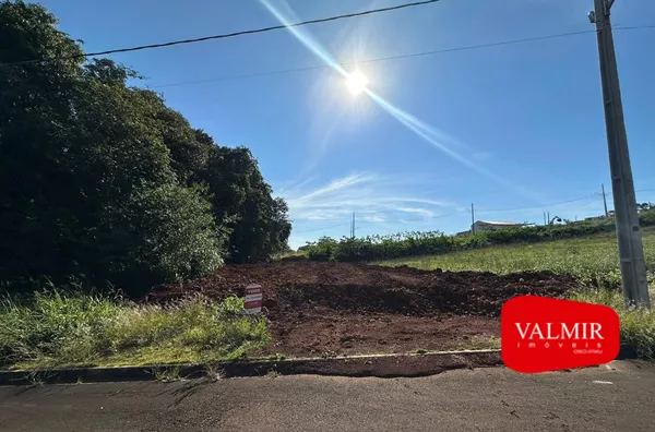 À VENDA NO LOTEAMENTO PARQUE DAS TORRES