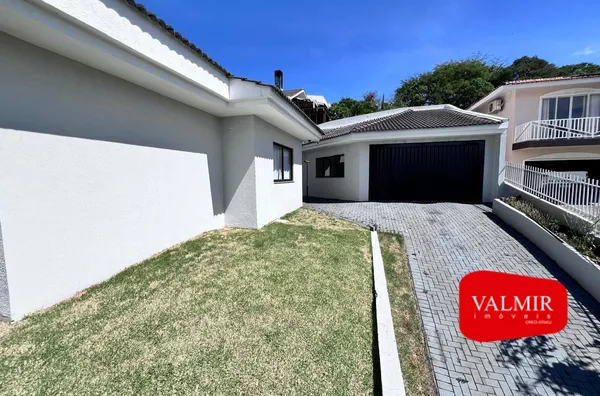 À VENDA CASA LA SALLE 