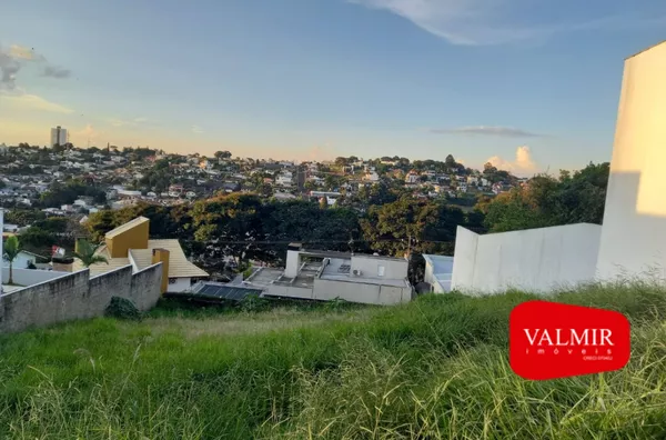 À VENDA NO LA SALLE