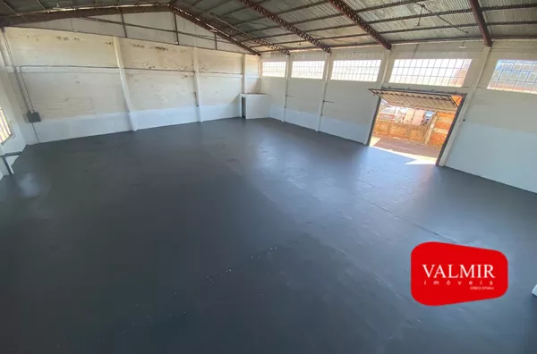 BARRACÃO PARA LOCAÇÃO NO CENTRO