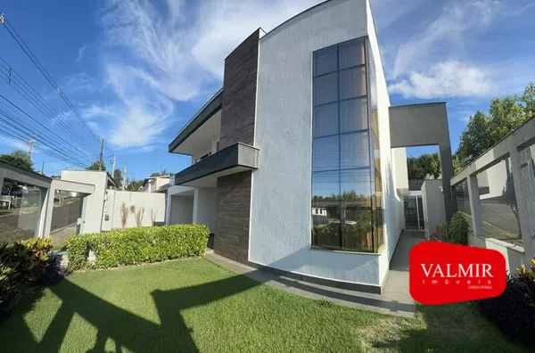 À VENDA NO LA SALLE  