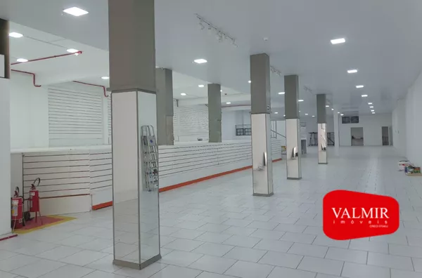 PARA LOCAÇÃO NO CENTRO