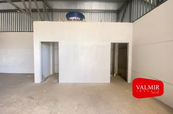PARA LOCAÇÃO EM ITAPEJARA D'OSTE - COMERCIAL