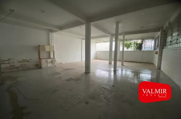 BARRACÃO COMERCIAL - BAIRRO CENTRO