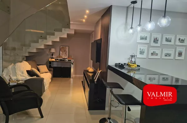 APARTAMENTO DUPLEX NO RES. SYRIUS SEMIMOBILIADO