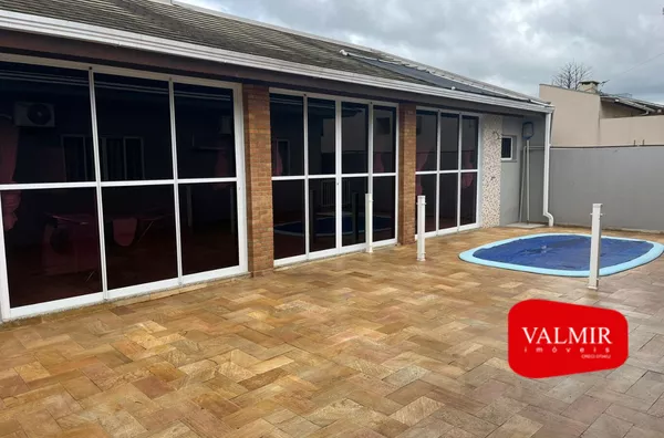 À VENDA CASA MOBILIADA FRARON