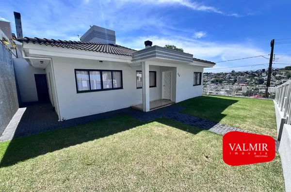 À VENDA CASA LA SALLE 