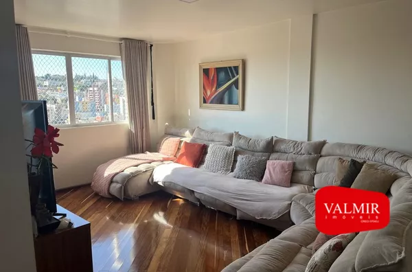 À VENDA NO CENTRO - EDIFÍCIO OSVALDO BUKOVSKI