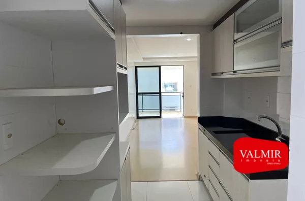 À VENDA NO CENTRO - EDIFÍCIO RESIDENCIAL PIO XII