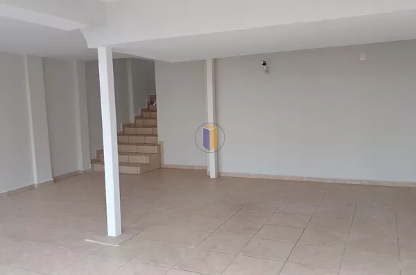 CASA VENDA - VILA LEÃO