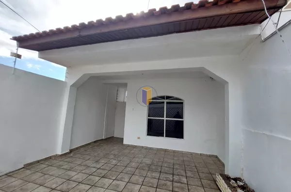 CASA PARA LOCAÇÃO NA VILA BARÃO