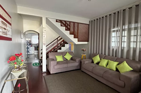 CASA CENTRO VOTORANTIM