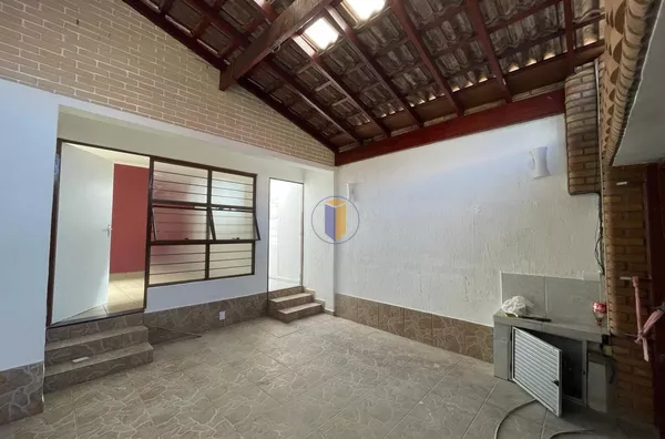 CASA À VENDA NO JD. SANDRA, SOROCABA/SP 