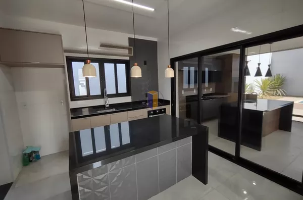 SOBRADO COM 4 SUÍTES - CONDOMÍNIO ALPHAVILLE NOVA ESPLANADA