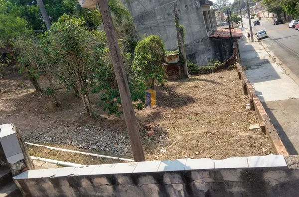 CASA SOBRADO VENDE - JARDIM PIRATININGA