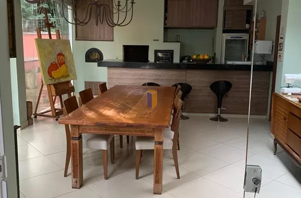 CASA COM 4 SUÍTES - CONDOMÍNIO VIVENDAS DO LAGO