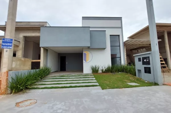 CASA TÉRRA COM 3 DORMITÓRIOS - COND. VILLAGIO WANEL