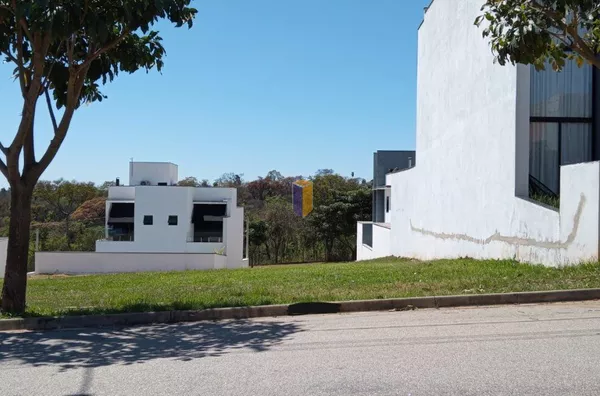 TERRENO 10x25 (250m²) - COND. IBITI RESERVA