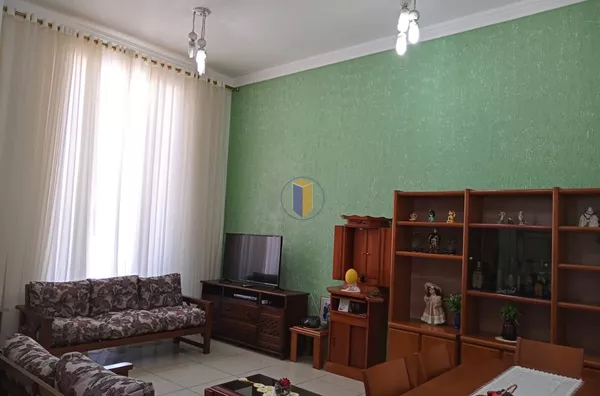 BELÍSSIMA CASA TÉRREA DE 164m² - COND. GOLDEN PARK RESIDENCE