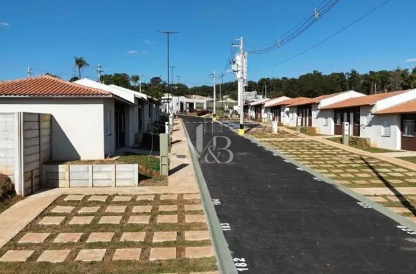 Casa no condomínio Lar Dallas para aluguel, 2 quarto(s),  Vila Bom Jesus, Sorocaba