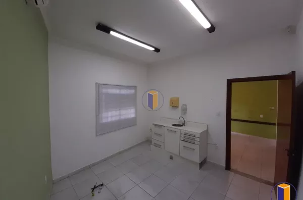 CASA COM SALAS COMERCIAIS NA RUA SALVADOR CORRÊA - Foto 8