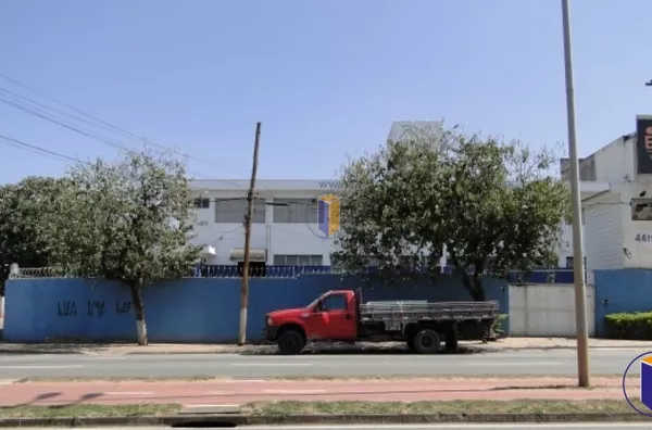 GALPÃO AVENIDA IPANEMA 