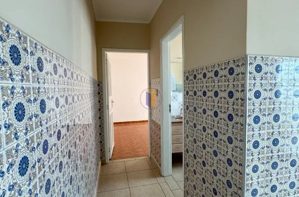 Casa comercial com 4 salas
