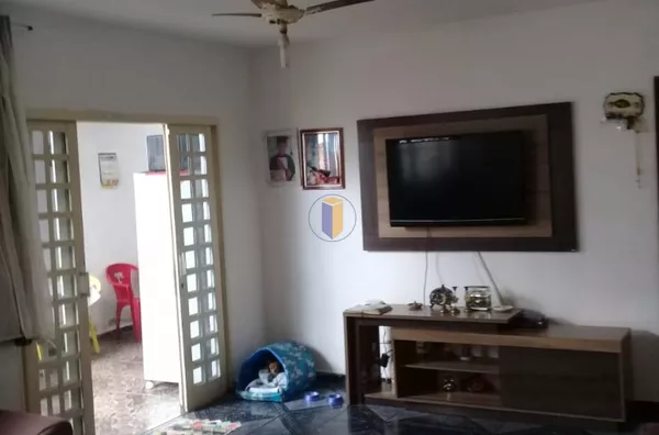 CASA JARDIM BONSUCESSO 