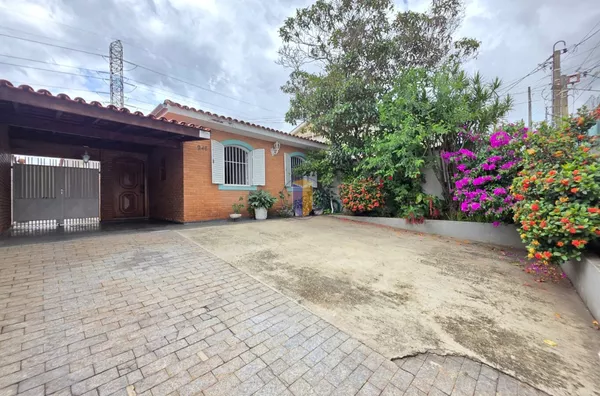 CASA JARDIM EUROPA - ALAMEDA ITÁLIA 