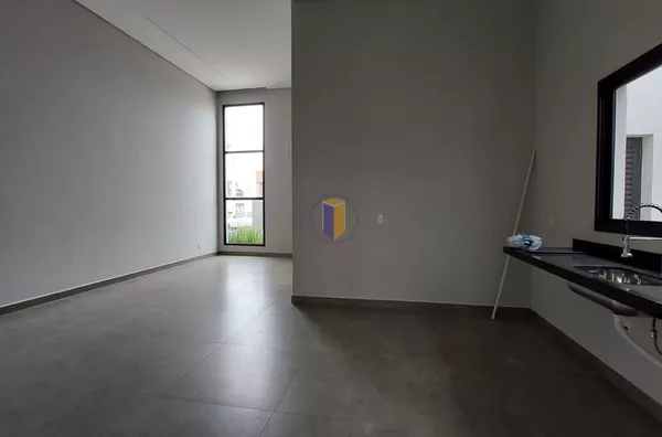 CASA TÉRRA COM 3 DORMITÓRIOS - COND. VILLAGIO WANEL