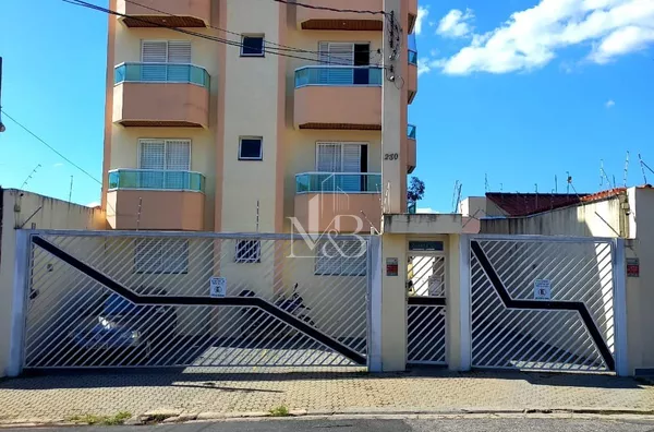 Apartamento térreo com quintal para venda ,  Jardim Simus, Sorocaba