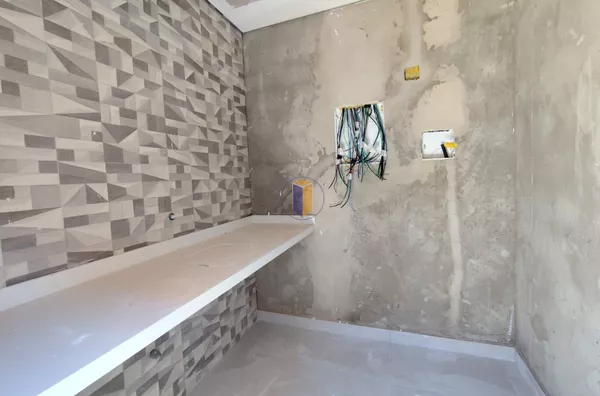 Casa nova em condomínio Terras Alpha para venda