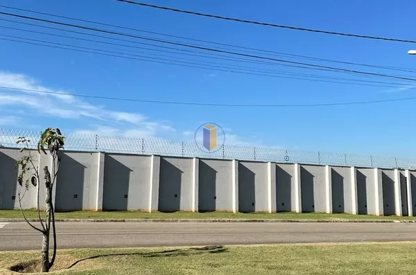 TERRENO CONDOMÍNIO FAZENDA IMPERIAL